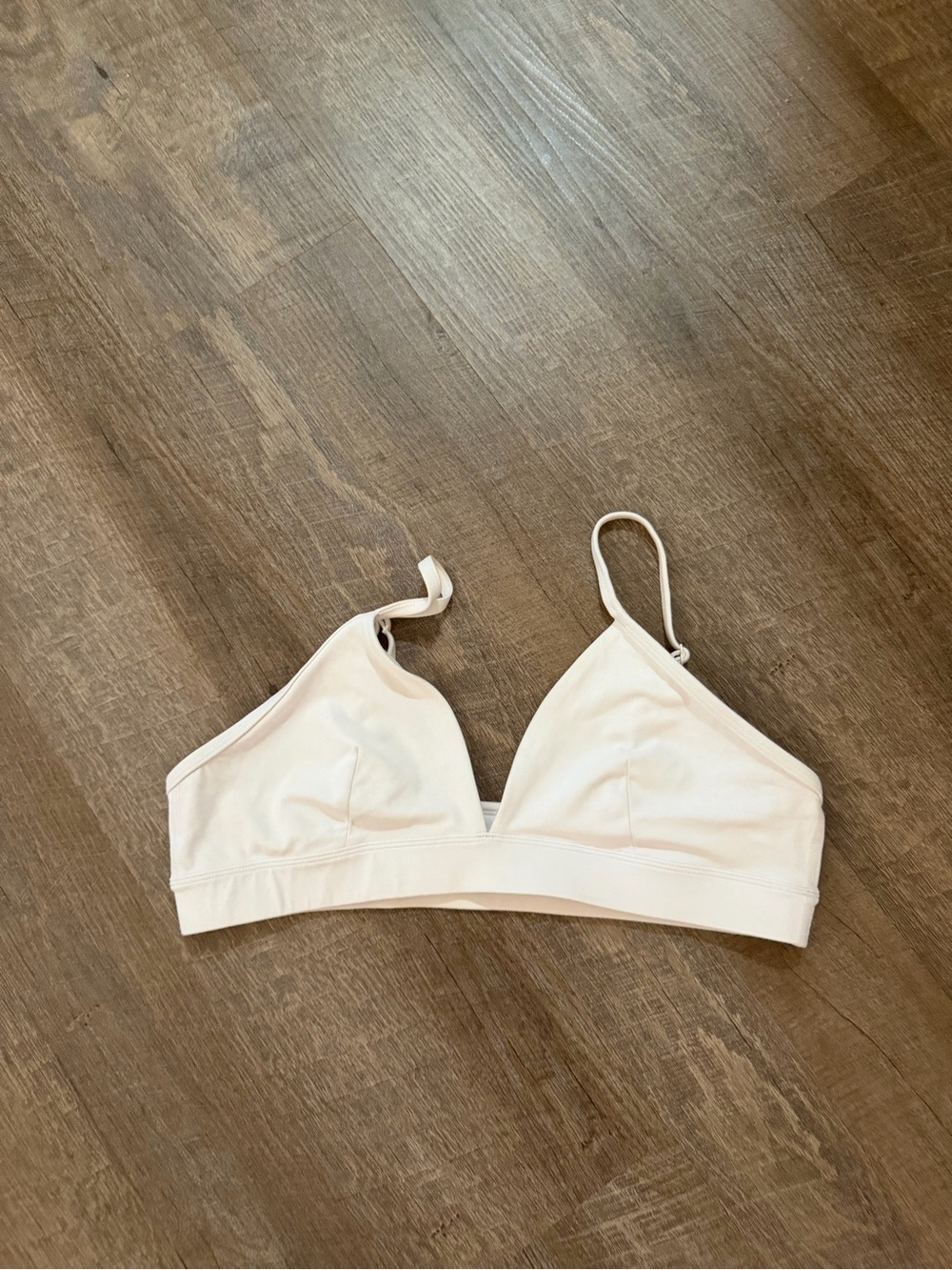 Aritzia TNA butter triangle bralette
